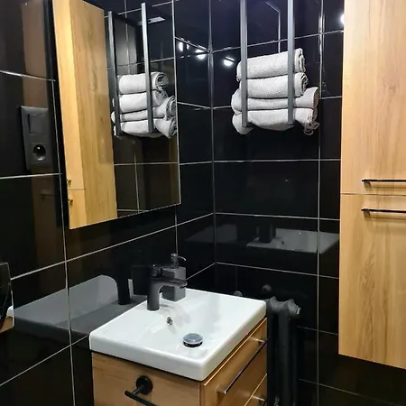 公寓 / Piaskowa Gora