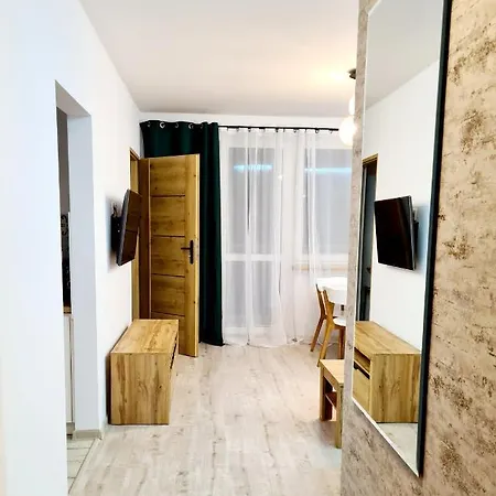 / Piaskowa Gora * 瓦乌布日赫